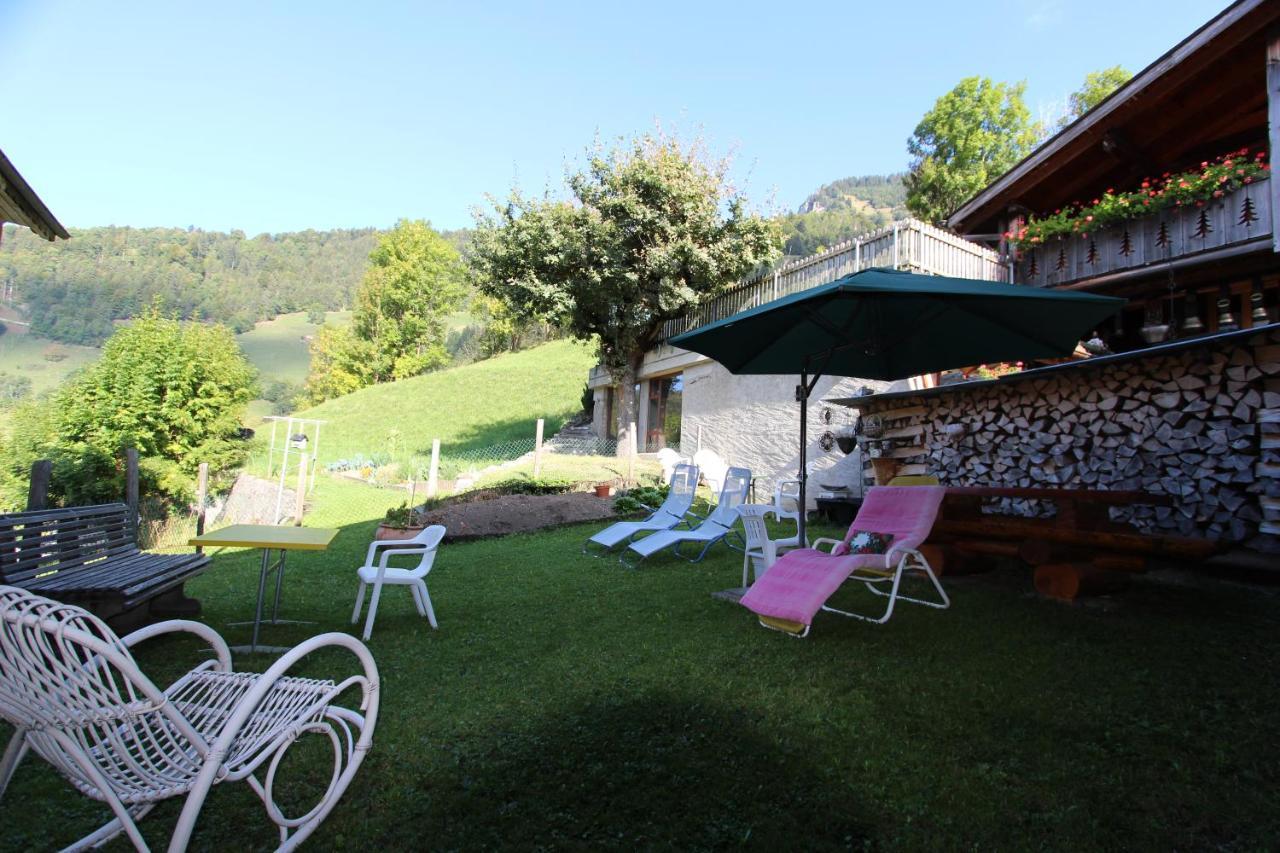 Rossinière B&B La Pivoine المظهر الخارجي الصورة